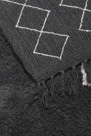Shaggy Berber Geometric Rug, 160x230cm