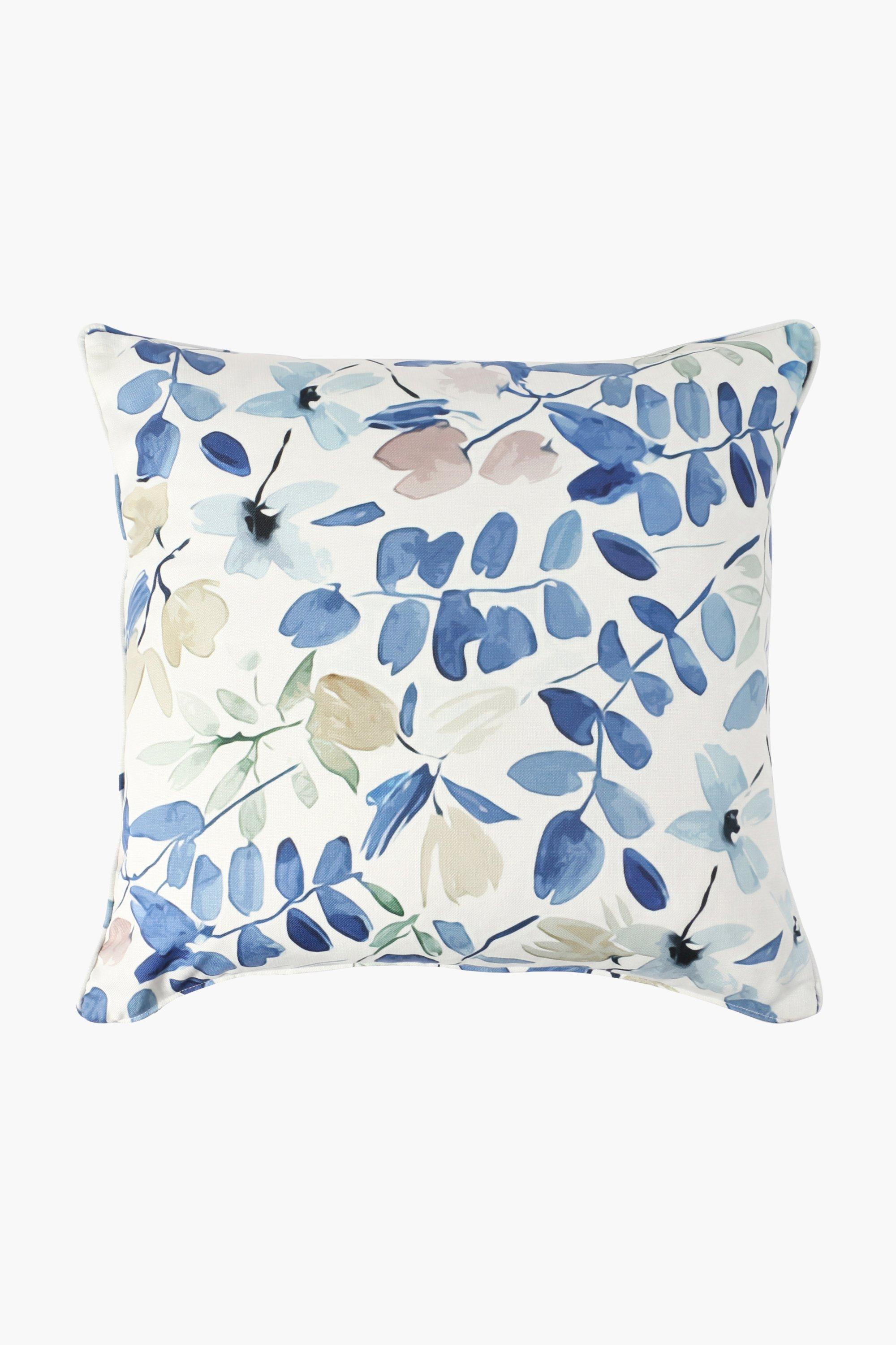 Green Leaf Print Decorative Scatter Cushion 50x50cm main image 0