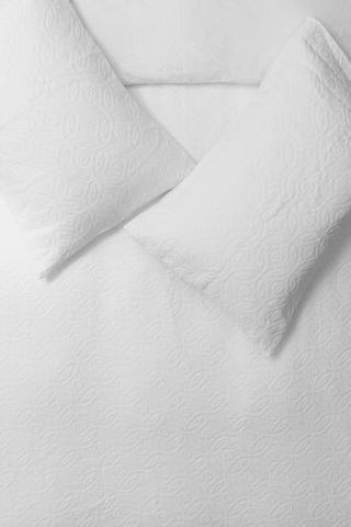 Cotton Matelasse Circles Duvet Cover Set