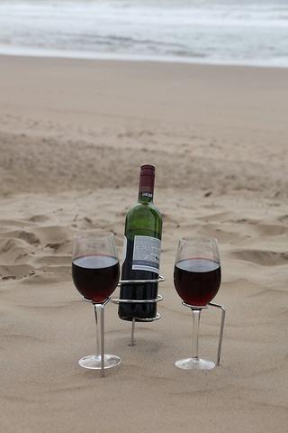 3 Piece Wine Glass And Bottle Holder
