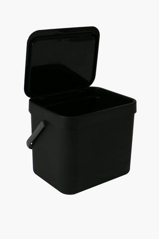 Trash Bin With Handle