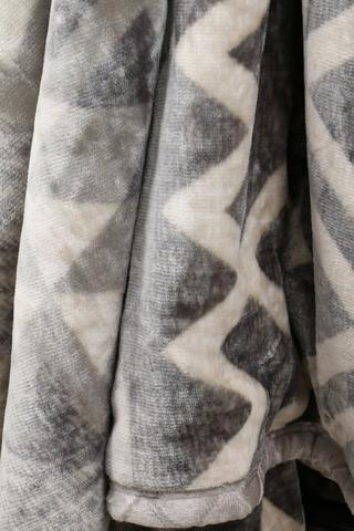 Mink Tzaneen Geometric Blanket, 200x220cm