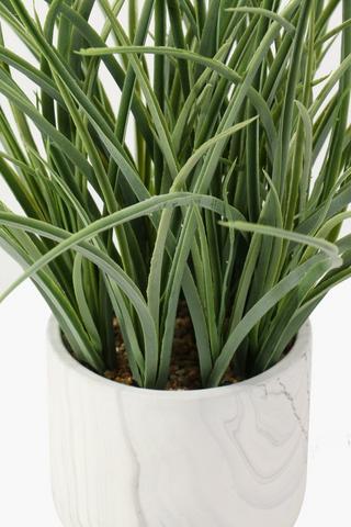 Marble Ceramic Potted Grass