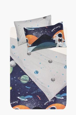 Soft Touch Mario In Mars Reversible Duvet Cover Set