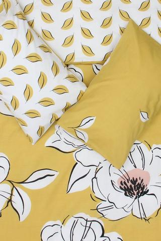 Polycotton Reversible Classic Flower Duvet Cover Set