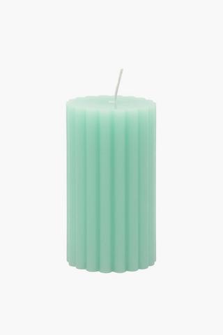 Ribbed Pillar Candle, 7x13cm