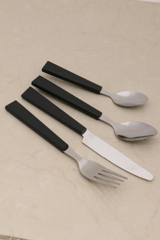 16 Piece Plastic Handle Cutlery Set