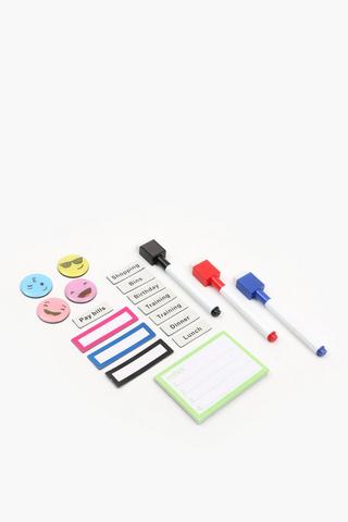 Magnetic Weekly Fun Memo Board