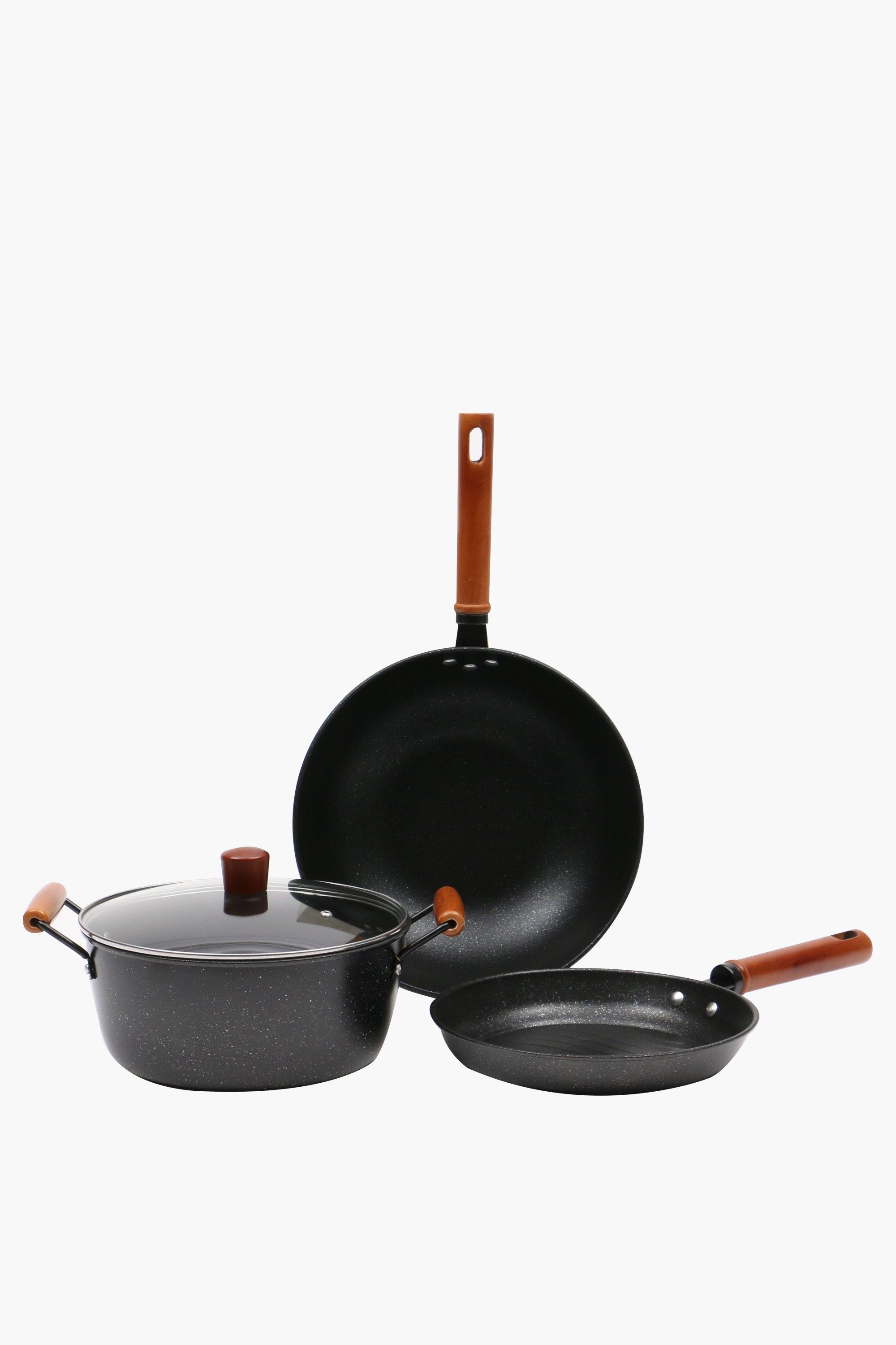 4 Piece Beechwood And Iron Cookware Set