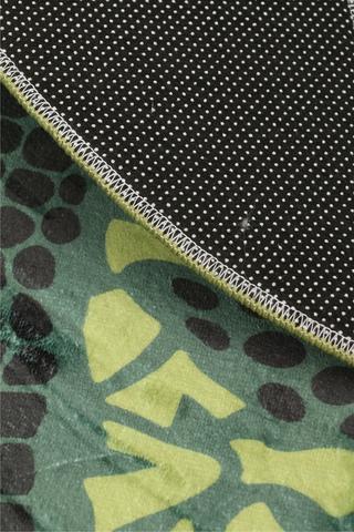 Non Slip Croc Shape Rug