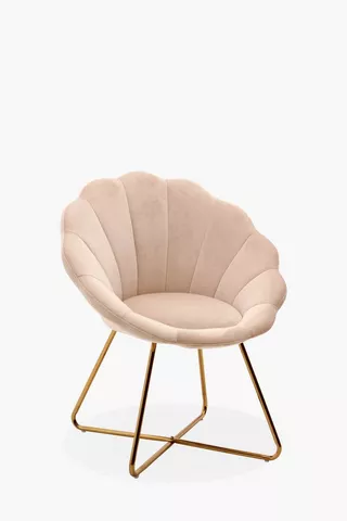 Scalloped Disc Chair