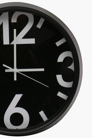 Bold Digits Clock, 33cm