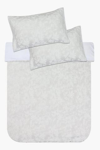 Clipped Jacquard Botanical Classic Duvet Cover Set