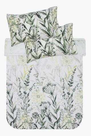 Soft Touch Microfibre Botanic Comforter Baleset