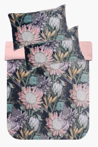 Printed Velveteen Protea Floral Duvet Cover Set