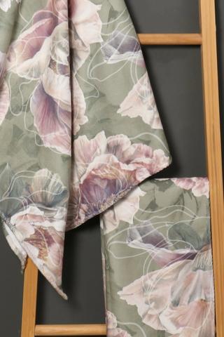 Printed Floral Towel