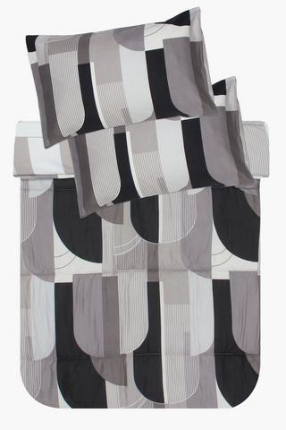 Soft Touch Printed Reversible Abstract Comforter Set