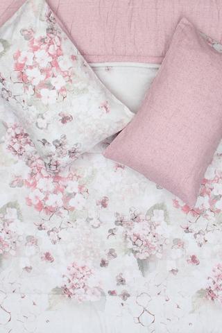 Soft Touch Printed Accra Hydrangea Floral Comforter Set