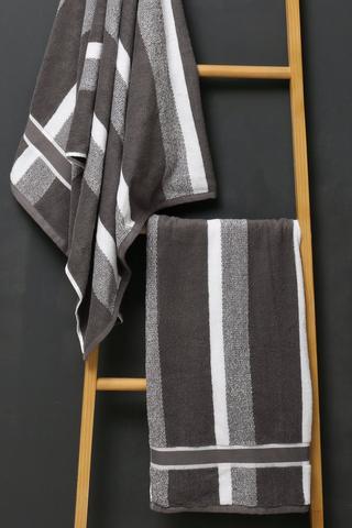 Kingston Stripe Border Towel