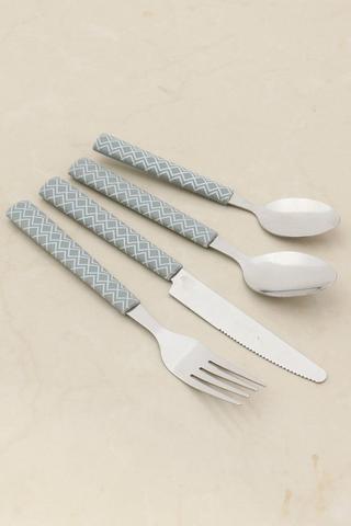 16 Piece Cutlery Set