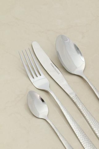 24 Piece Cutlery Set