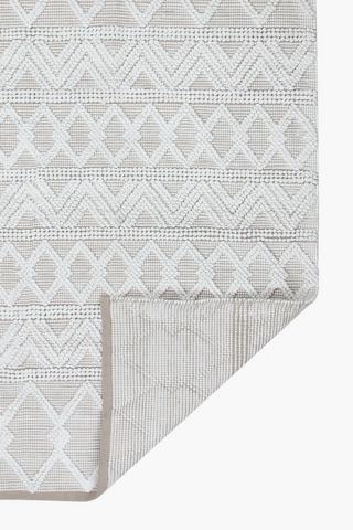 Jacquard Knot Geometric Rug, 120x180cm
