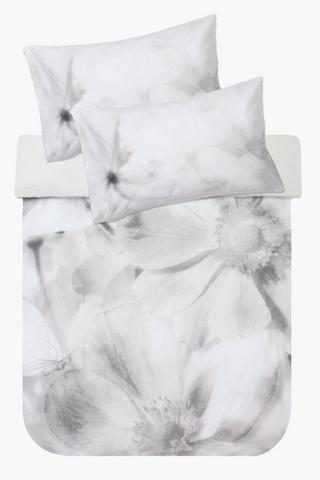 Polycotton Placement Floral Classic Duvet Cover Set