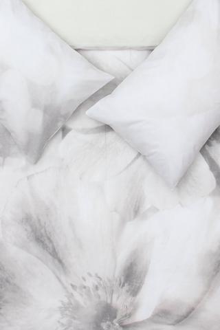 Polycotton Placement Floral Classic Duvet Cover Set