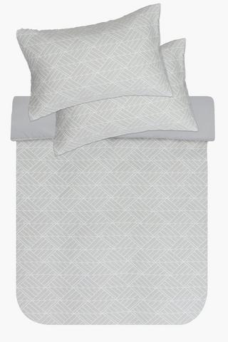 Quilted Jacquard Geometric Duvet Cover Set