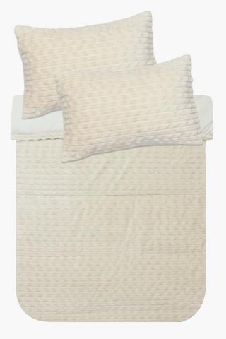 Plush Ribbed Flannel Comforter Set
