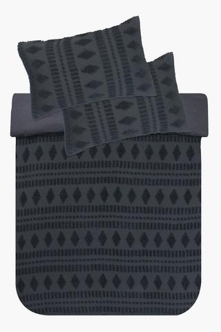 Premium Tufted Jacquard Geometric Duvet Cover Set