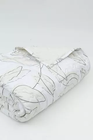 Printed Twirl Foil Constance Botanic Quilt, 200x220cm