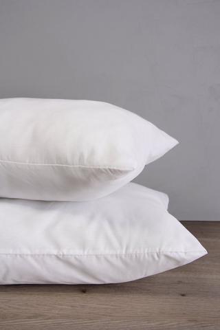 2 Pack Standard Polycotton Hollowfibre Pillows