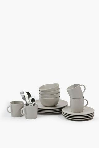 32 Piece Dinnerware Set