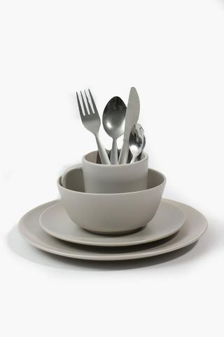 32 Piece Dinnerware Set