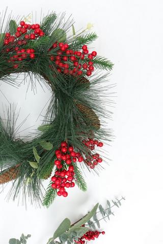 Berry Hanging Wreath, 30cm