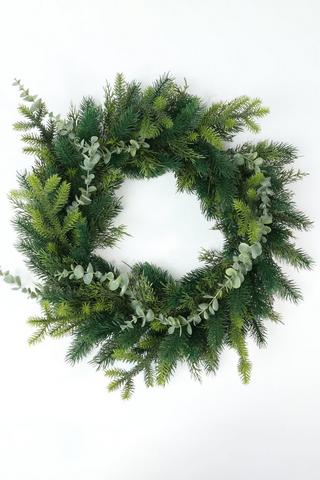 Hanging Wreath Decor