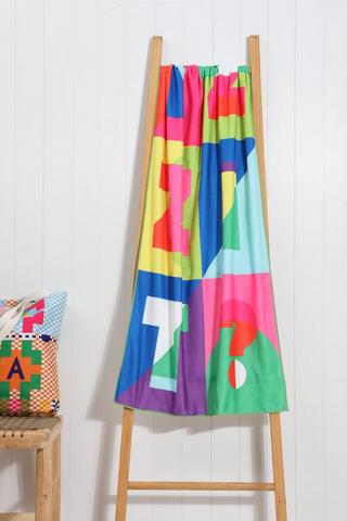 Microfibre Printed Izzit Beach Towel Small, 70x130cm