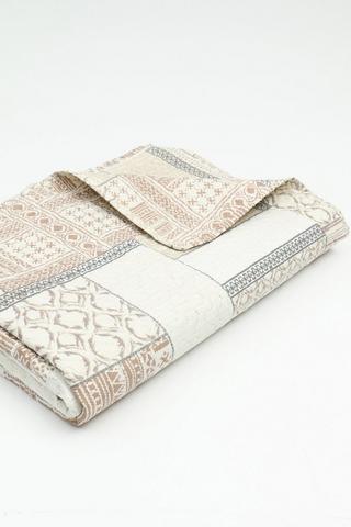 Soft Touch Printed Patchwork Quilt