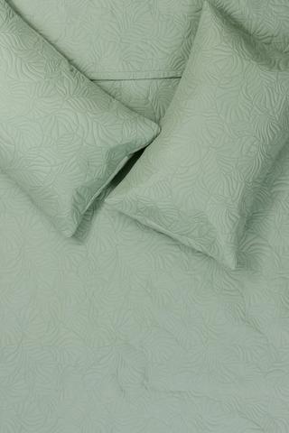 3 Piece Soft Touch Plain Embossed Quilt