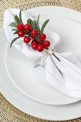 Mistletoe Napkin Ring