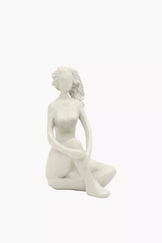 Seated Femme Figure, 15x24cm
