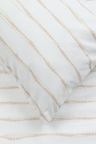 Microfibre Stripe Fitted Sheet