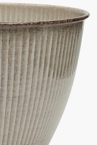 Ridged Reactive Planter, 30x37cm