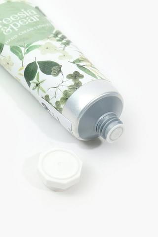 Freesia And Pair Hand Cream, 30ml