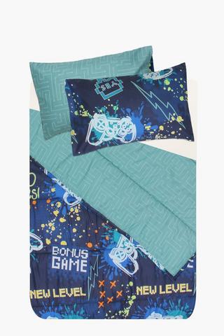 Soft Touch Glow In The Dark Gaming  Reversible Comforter Set