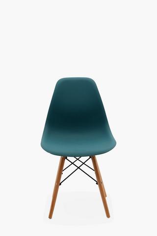 Retro Plastic Chair