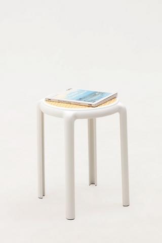 Leo Stool