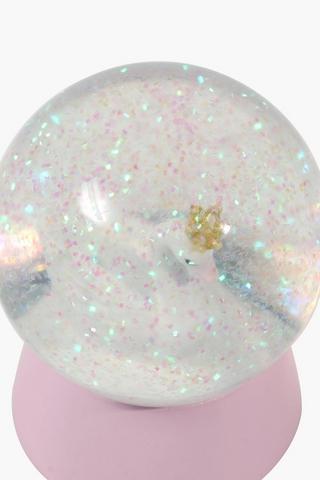 Swan Snowglobe