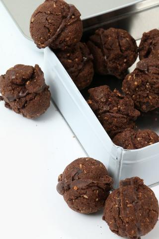Festive Triple Chocolate Coconut Biscuits, 250g